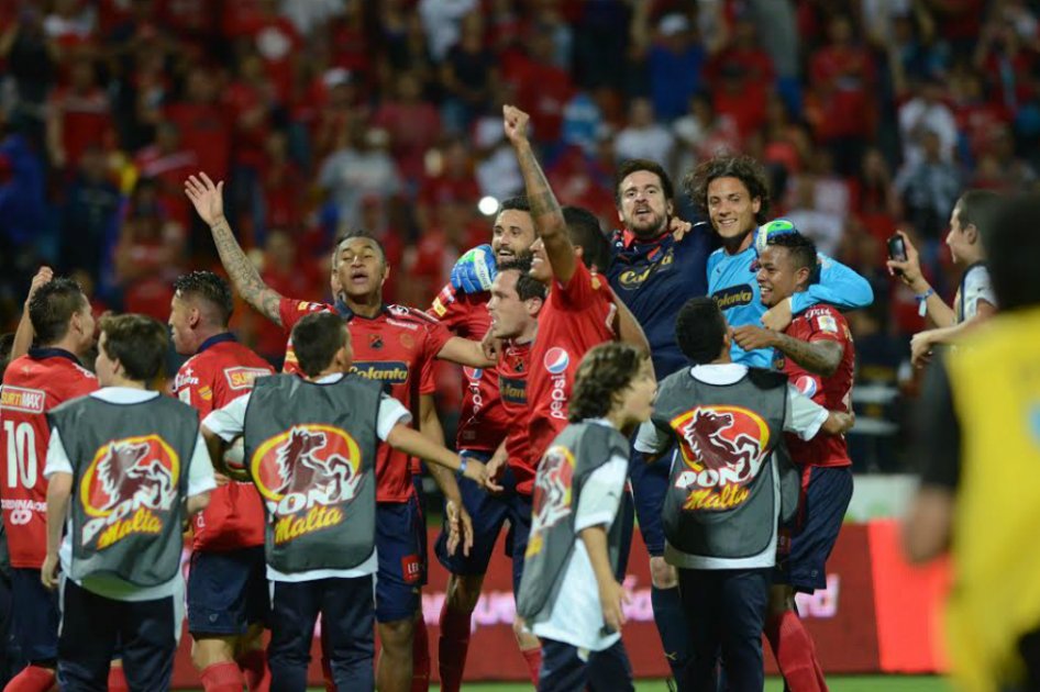 Medellín cumple los pronósticos y es el primer finalista de liga colombiana