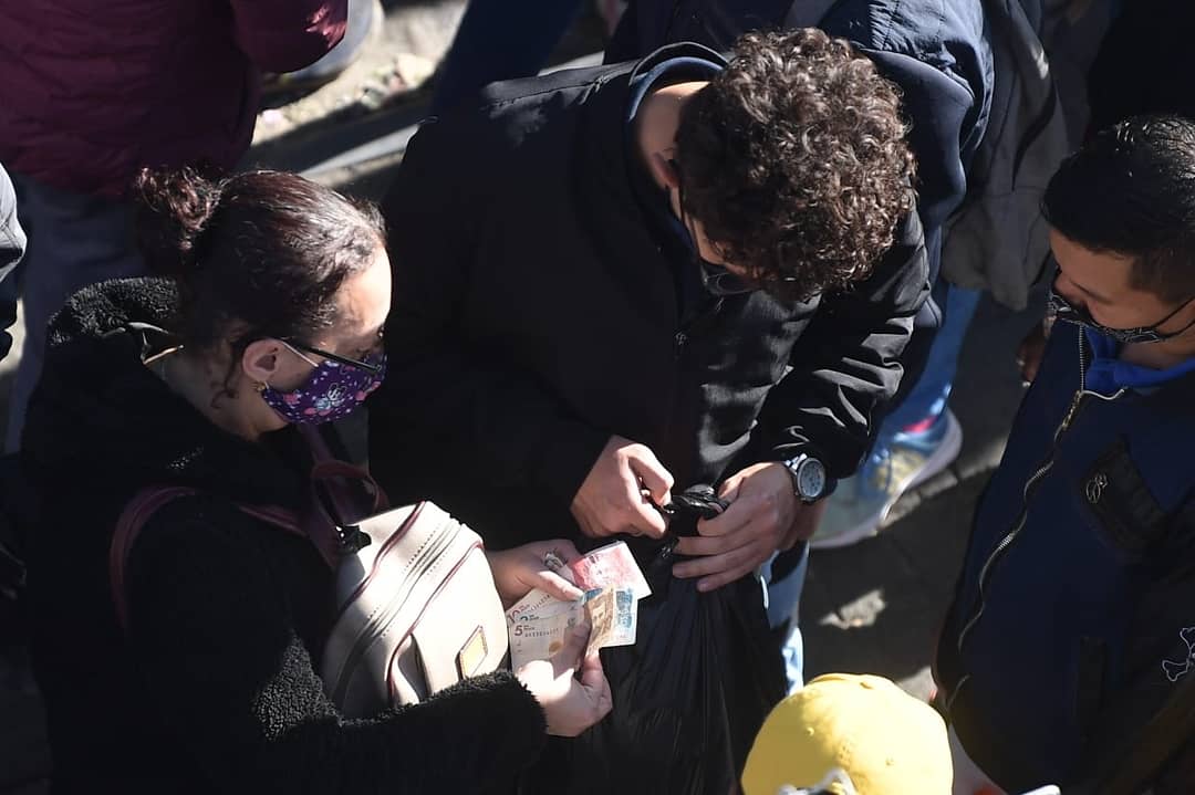 Sin embargo, pese al acompañamiento del Distrito, videos compartidos en redes sociales revelan que la zona se encuentra fuera de control.