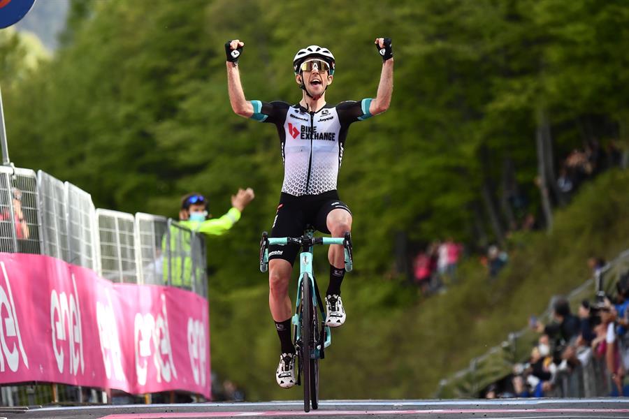 Simon Yates: “Sabía que Egan no iba a arriesgar hoy, lo leí en Twitter”