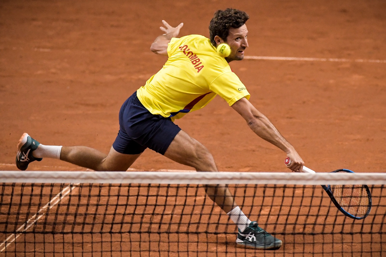 Nicolás Barrientos no logró mantener la ventaja de Colombia y perdió ante Norrie.