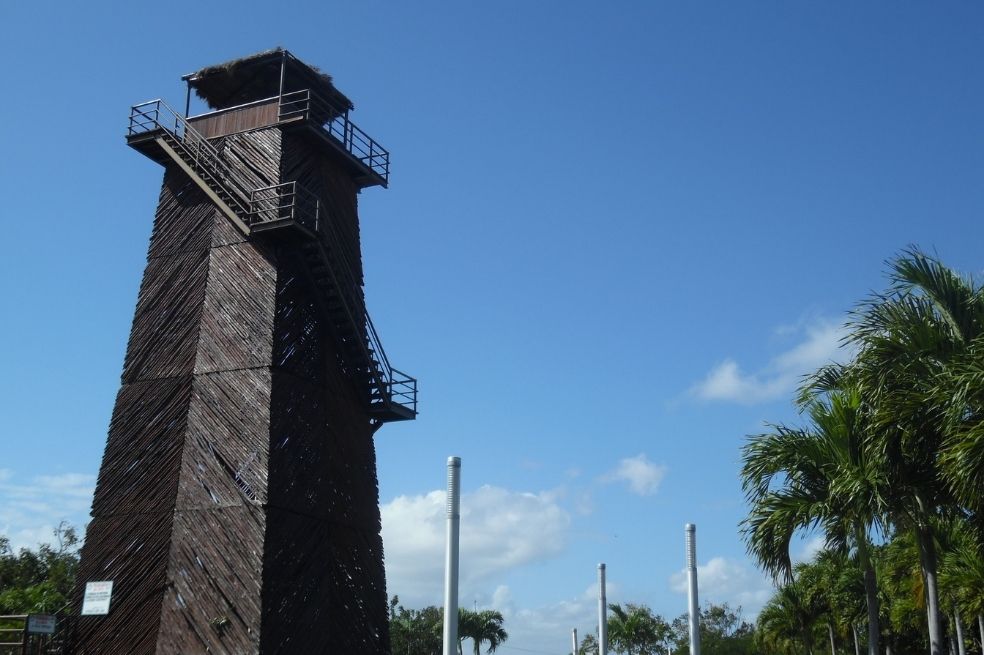 Pánico en el Aeropuerto Internacional de Cancún tras falsa alarma de tiroteo