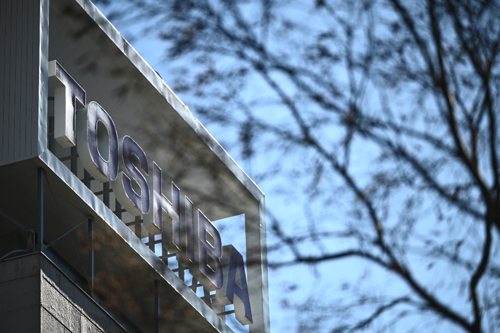 Toshiba anuncia planes para dividirse en dos compañías