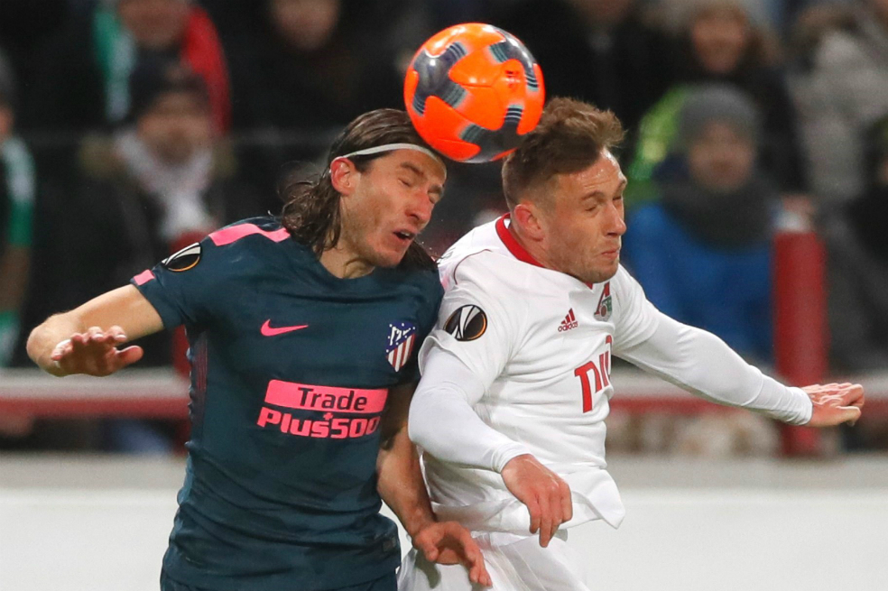 Filipe Luis sufre una fractura de peroné y peligra su participación en el Mundial