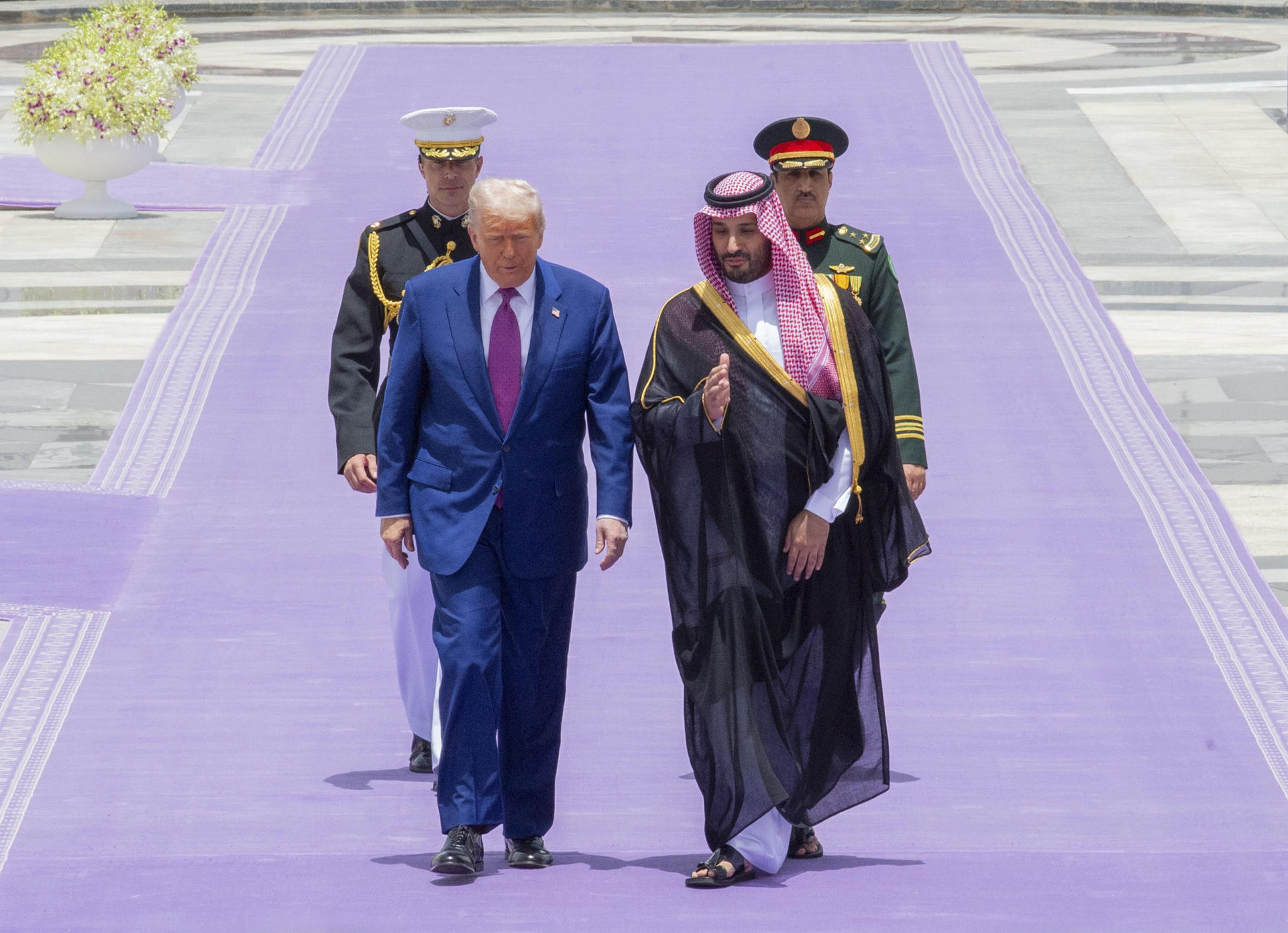 Trump en Medio Oriente: un viaje de tratos comerciales, no de diplomacia