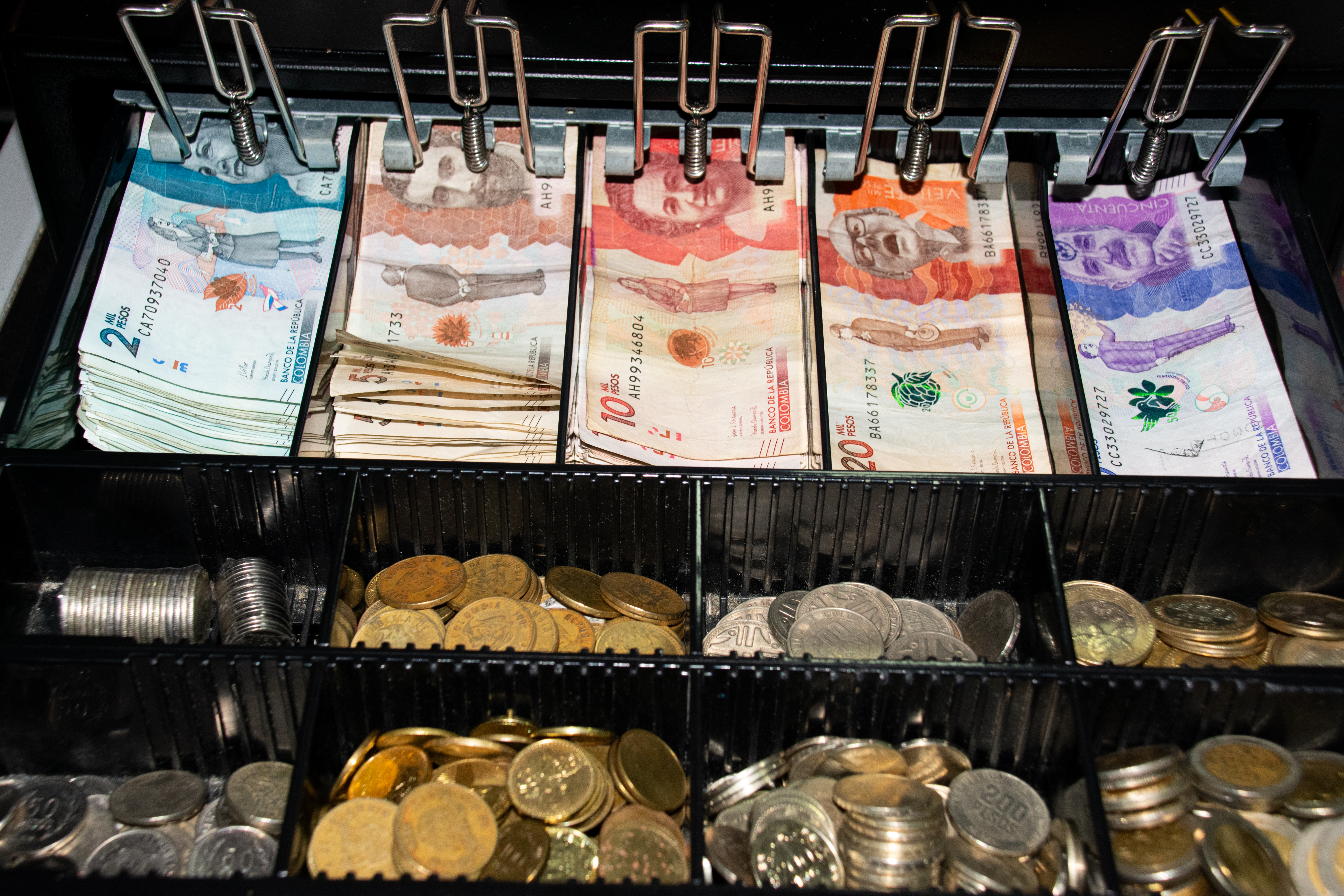 Billetes para la ilegalidad