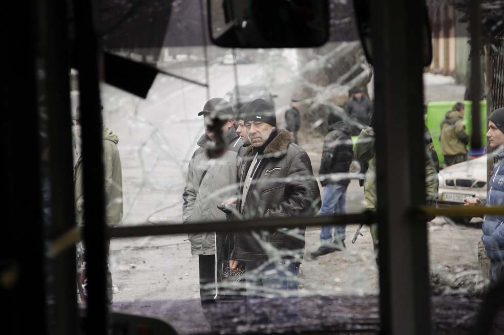 Tensión en Ucrania: los separatistas se hacen fuertes en el aeropuerto de Donetsk