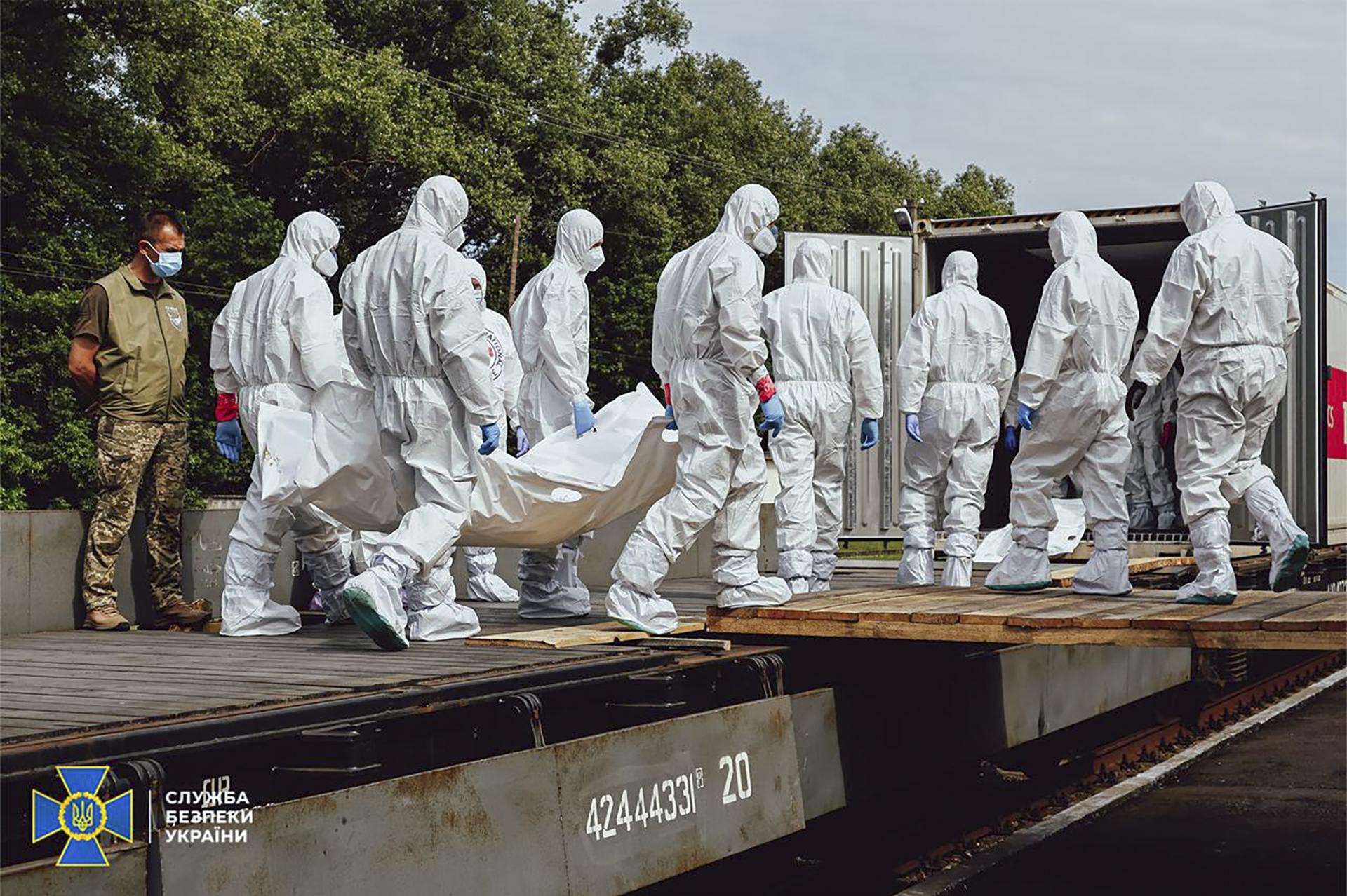 Ucrania recibe más de 1.000 nuevos cuerpos por parte de Rusia, ¿quiénes eran?