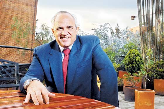 En la nueva sede de Unasur surgirán políticas grandes: Samper