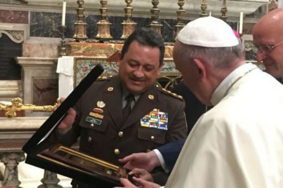 Policía colombiana será la primera en asesorar al Vaticano