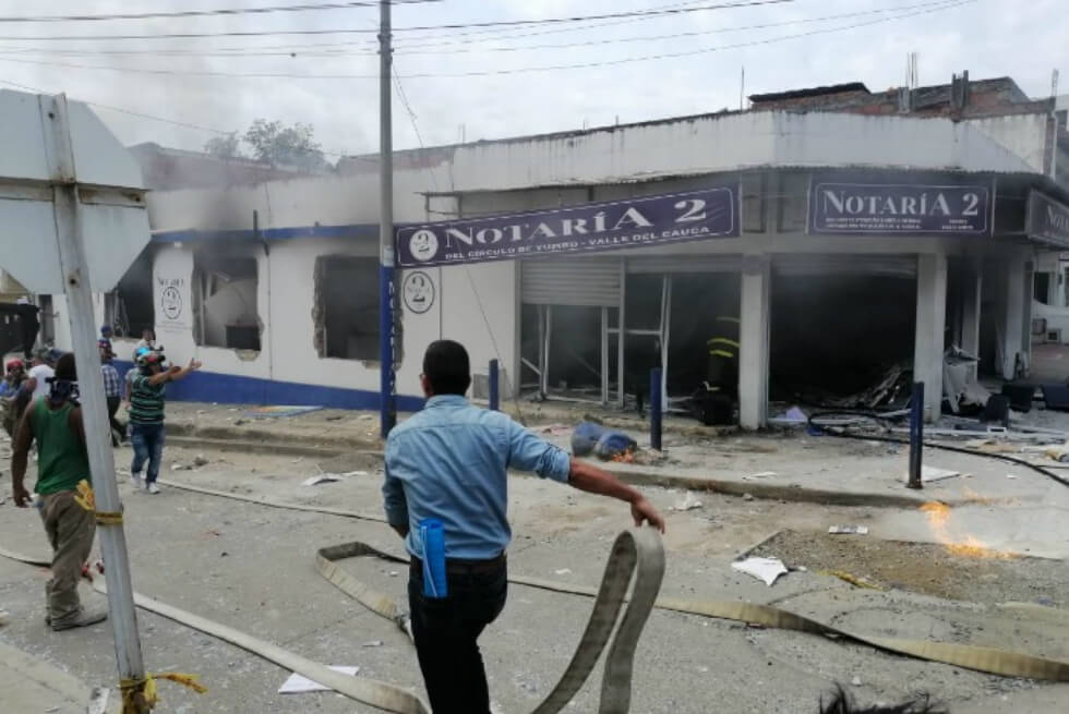 Explosión en notaría de Yumbo, Valle, deja por lo menos seis personas heridas