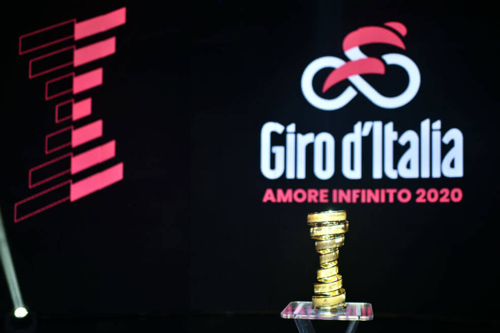 La organización del Giro de Italia propone realizar la carrera en octubre