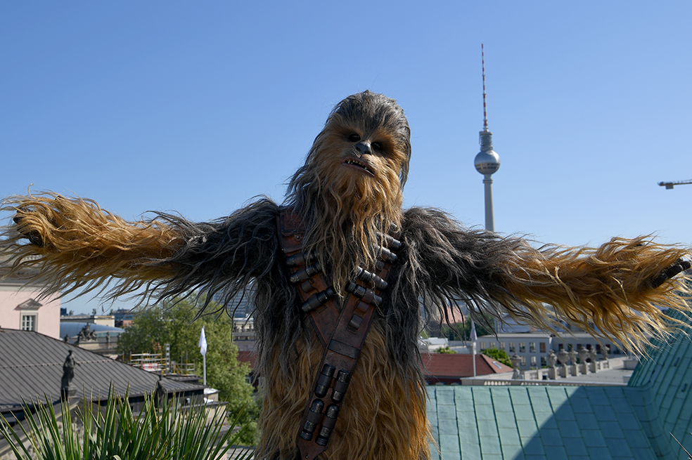 Chewbacca, de «Star Wars», lanza la iniciativa «Rugir por el cambio»