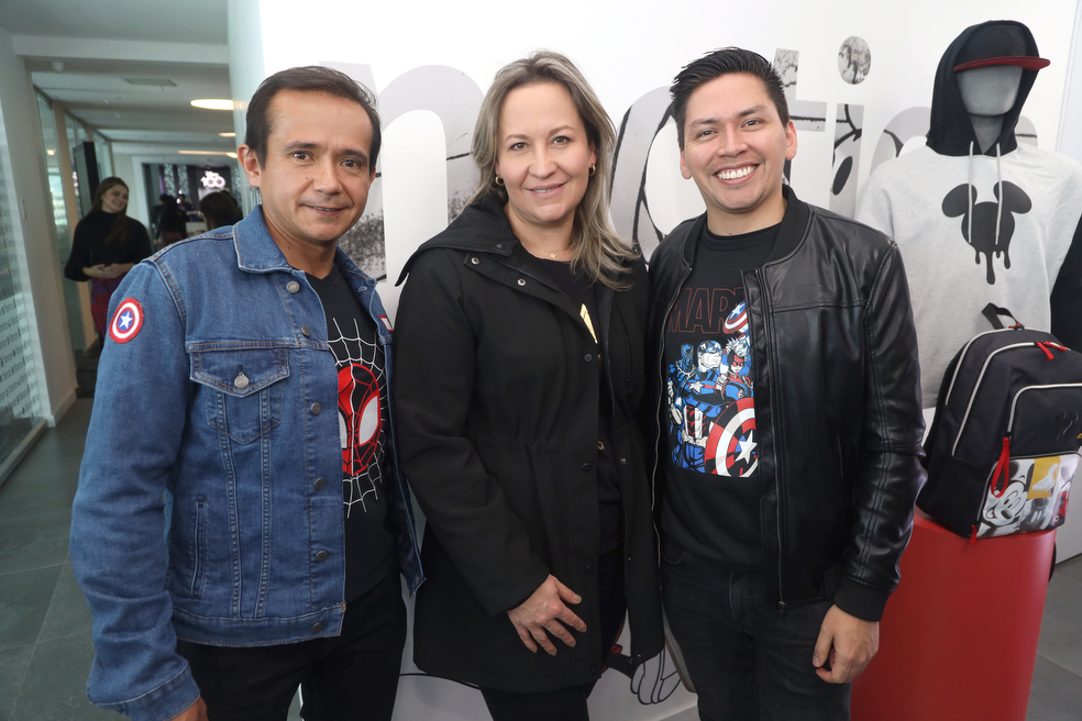 César Barón, Mónica Bonilla y David Mamanche