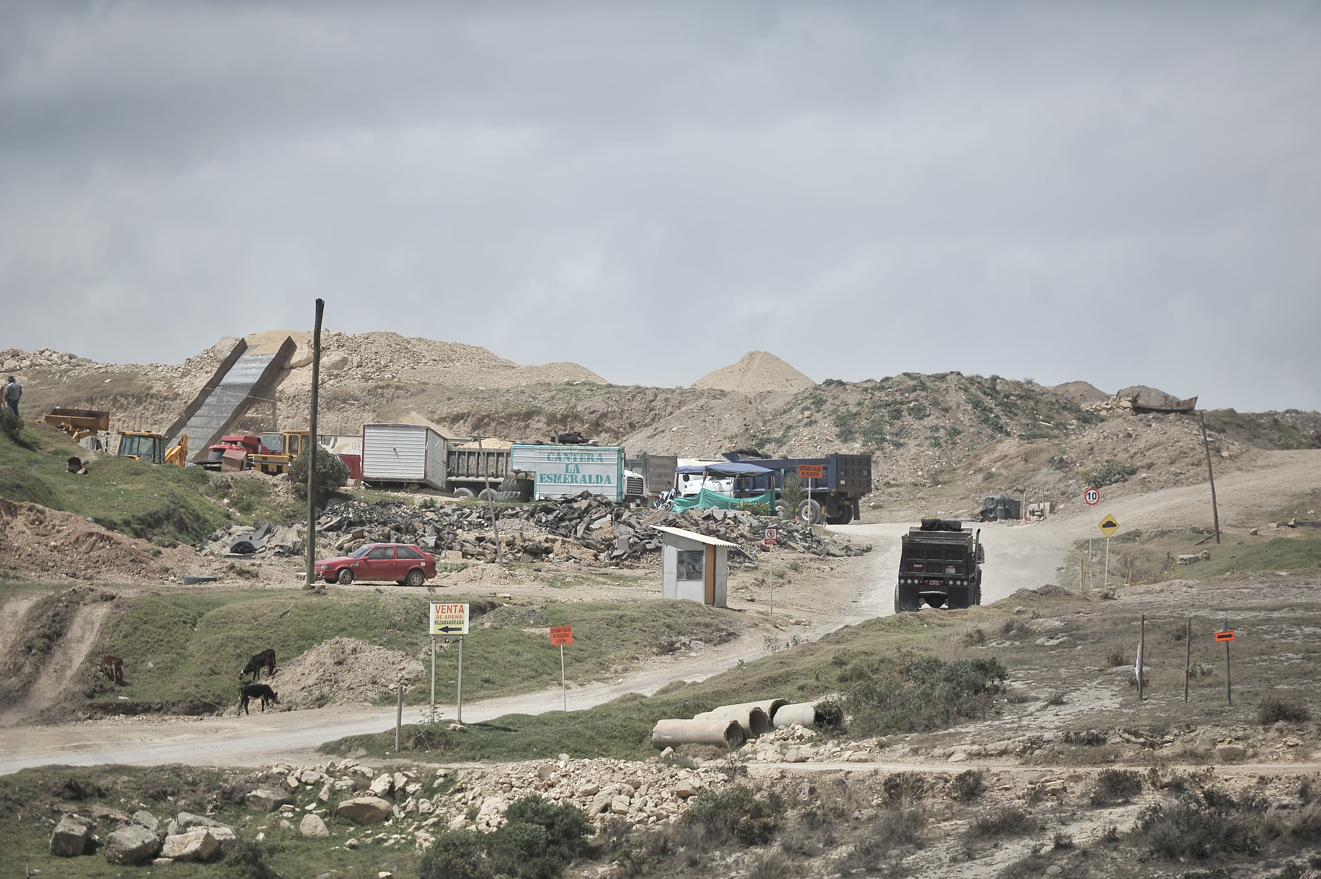 Minería en el barrio Jerusalén, sector Potosí, de la localidad Ciudad Bolívar.