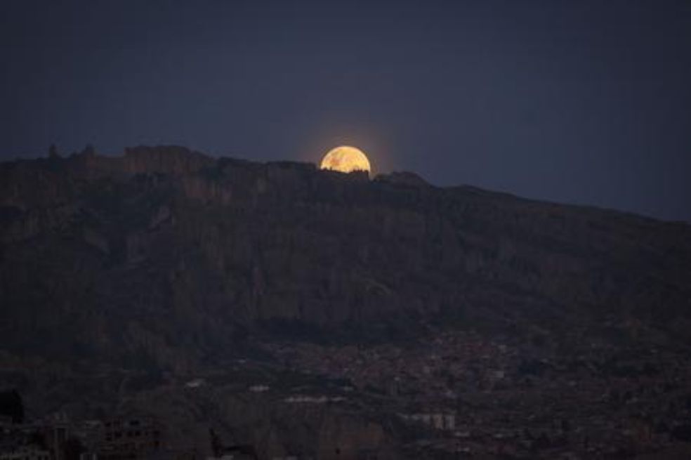 Según la Nasa, esta luna recibió el nombre de Luna Rosa porque su aparición anual se presenta después del comienzo de la primavera.