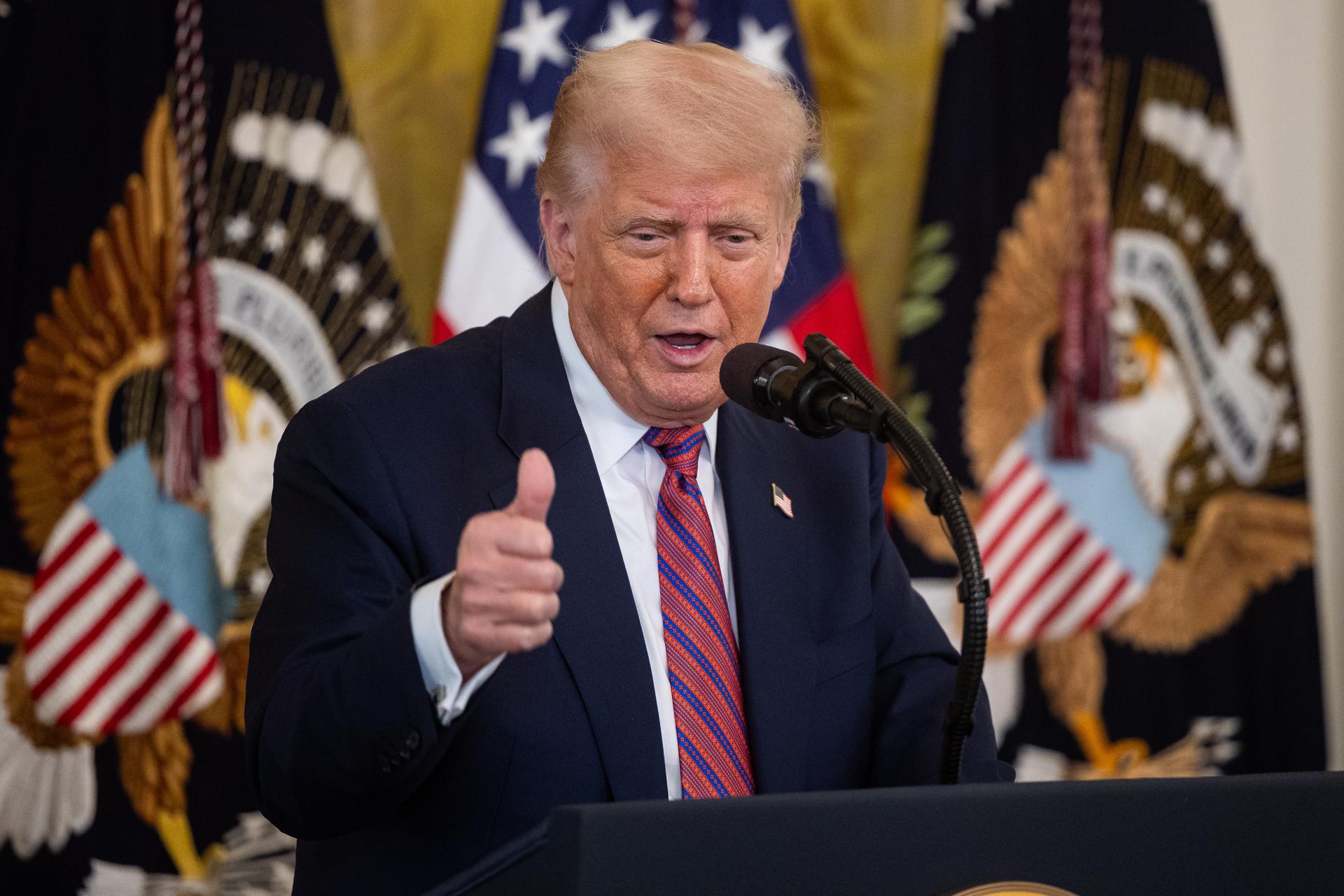 El aumento de la inflación expone los riesgos de los aranceles de Trump