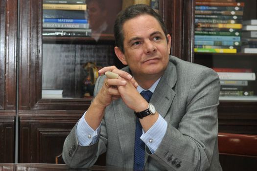 El renovado activismo político de Germán Vargas Lleras