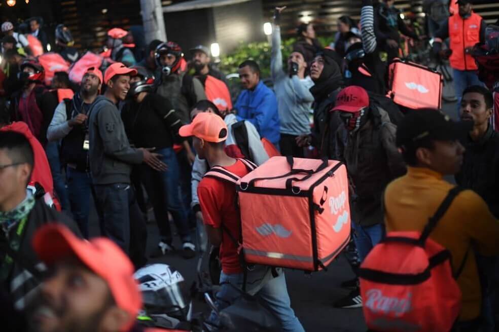 El Ministerio de Trabajo buscará regular plataformas del tipo Rappi y Uber