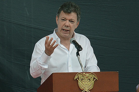 Santos pide igual efectividad para resolver casos de ‘paseo millonario’ a colombianos