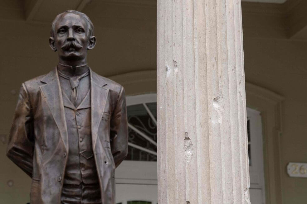 Un hombre en custodia tras disparar contra la Embajada de Cuba en Washington