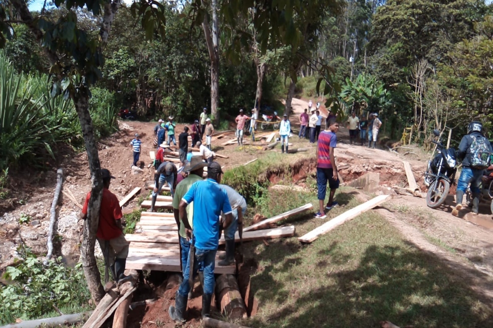 El puente está quebrado: los daños que deja la temporada de lluvias en la conexión del país