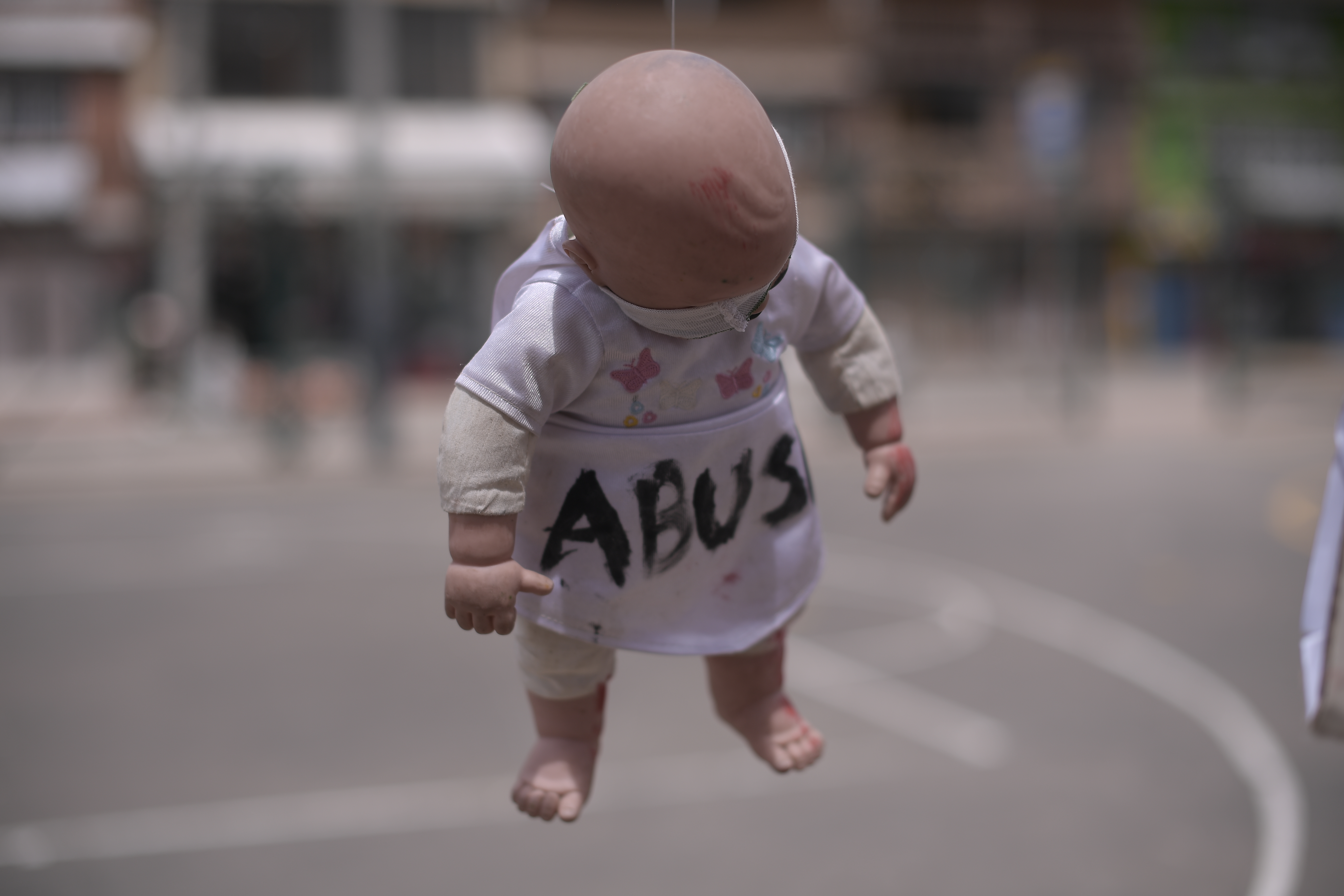 Rebajas de penas para abusadores de niños: una mirada crítica desde la academia