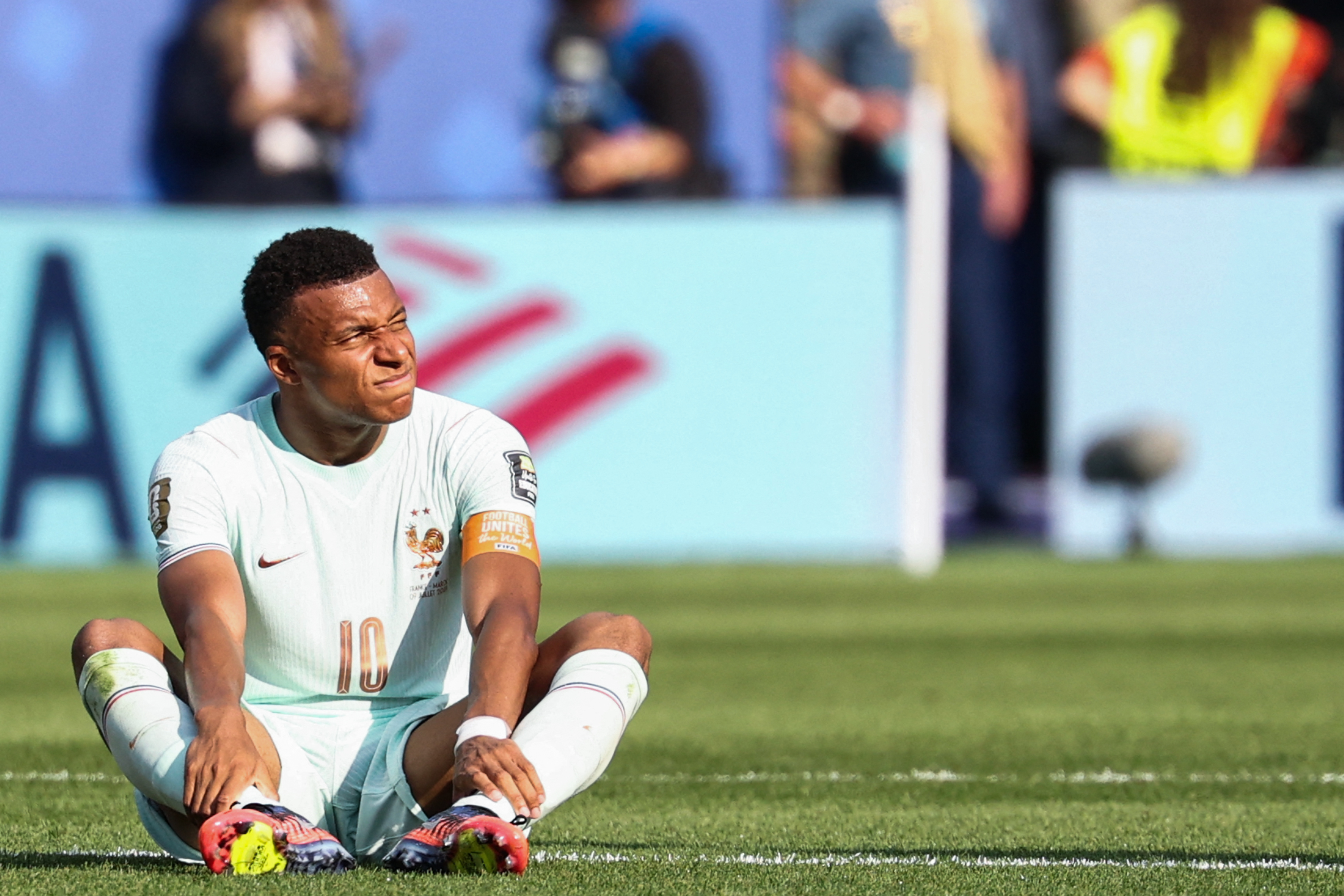 ¿Mbappé se pierde la semifinal del Mundial? Esto se sabe de su lesión
