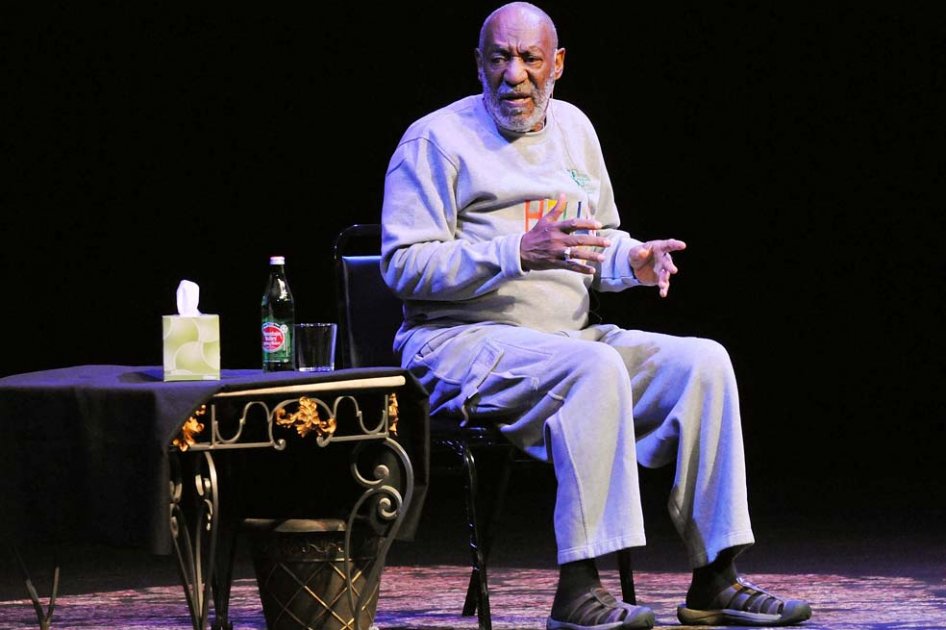 Bill Cosby regresa a los escenarios tras acusaciones de violación