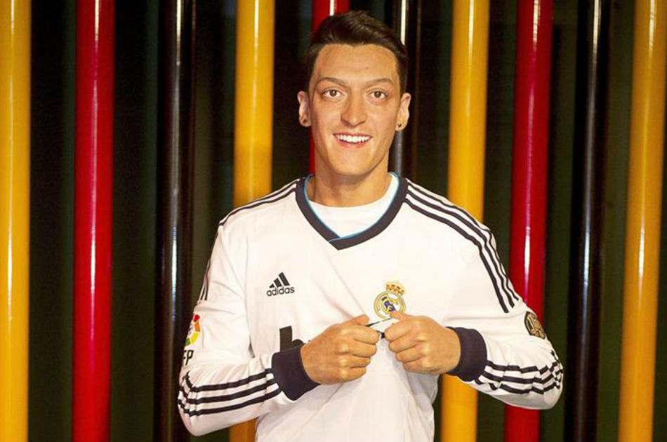 Özil cuenta ya con una estatua de cera en Berlín