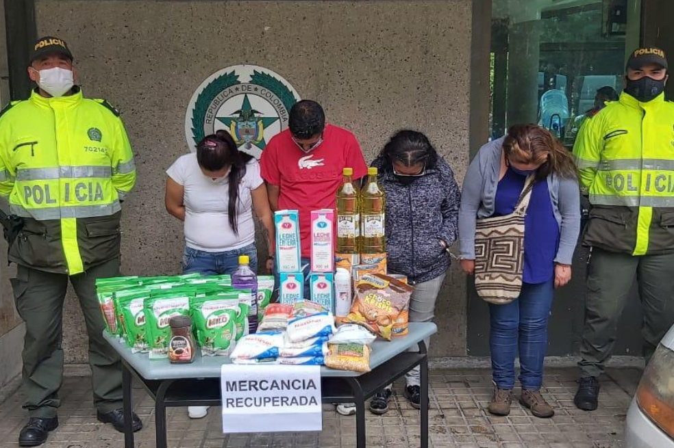 Las cuatro personas capturadas tienen múltiples anotaciones por delitos como hurto.