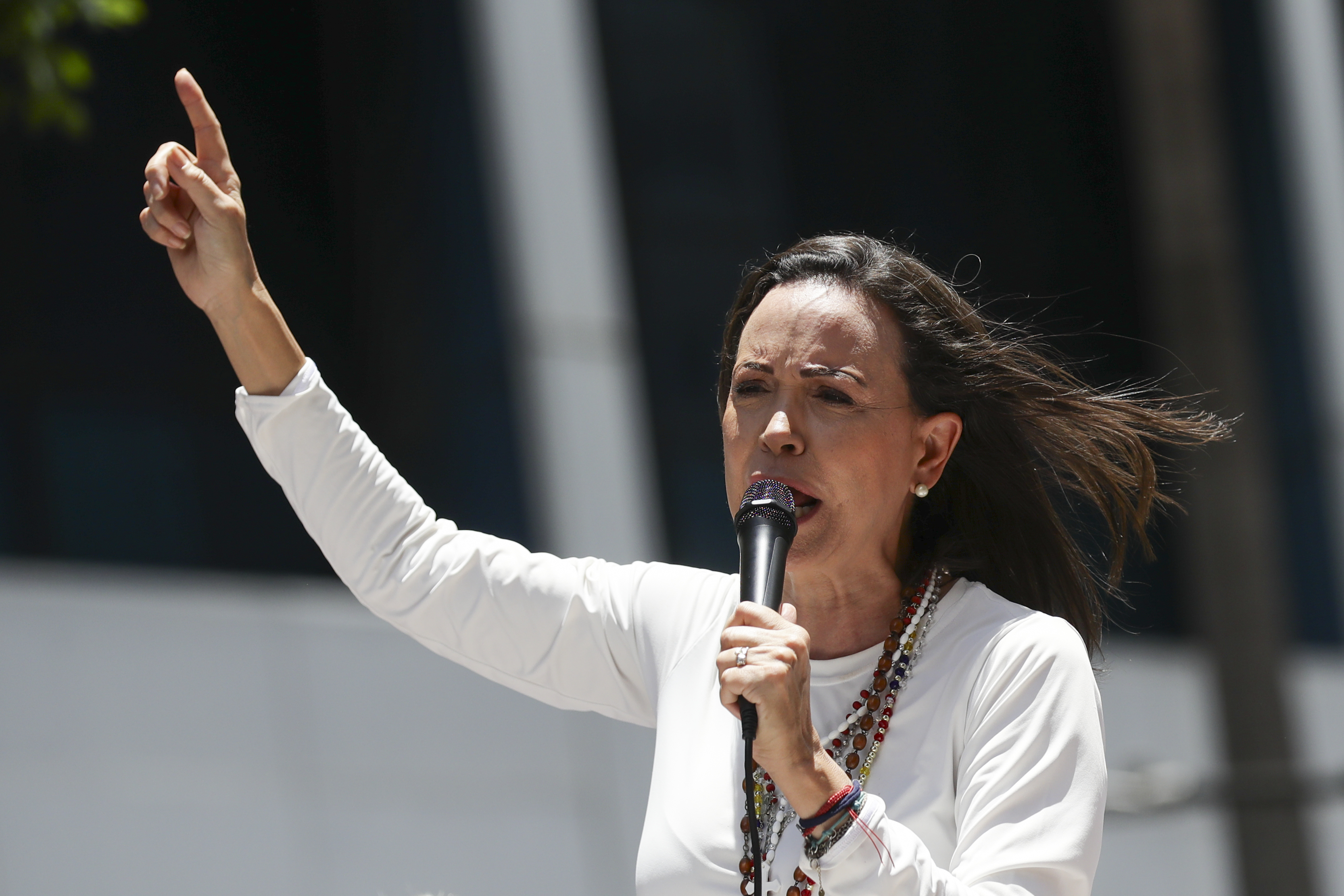 “Las Fuerzas Armadas saben la verdad y que no tienen futuro con Maduro”: Machado