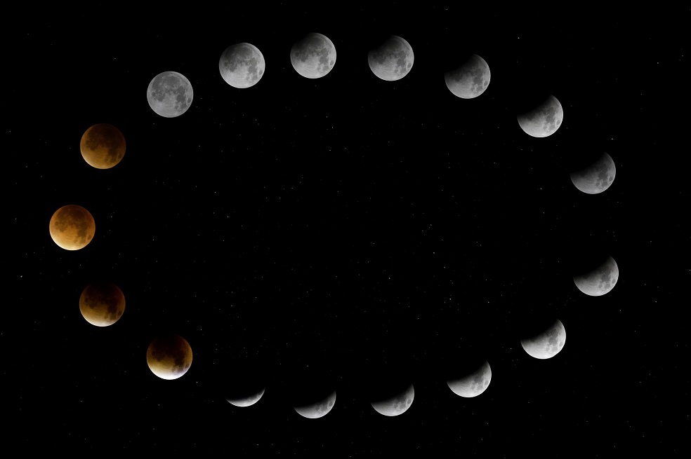 Tachan de «antipatriota» el filme sobre el primer hombre en pisar la luna