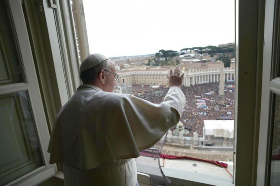 El papa Francisco insta a la Iglesia a salir de recinto y a abrir sus puertas