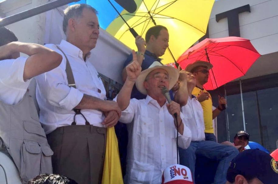 En la marcha del primero de abril seguramente se verán del mismo lado al expresidente Álvaro Uribe y al exprocurador Alejandro Ordóñez.