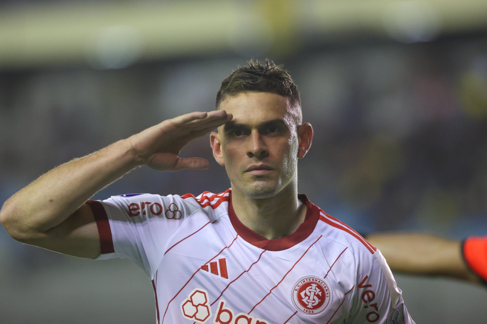 Reviva el primer gol de Santos Borré con Inter de Porto Alegre: video