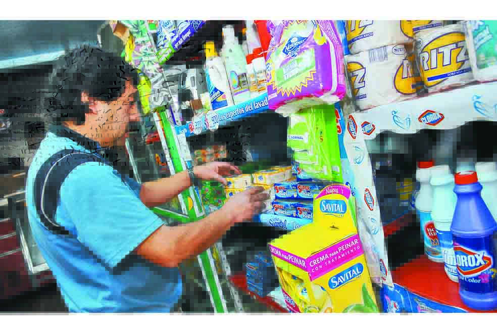 Los problemas del comercio: muchas normas, impuestos y protestas