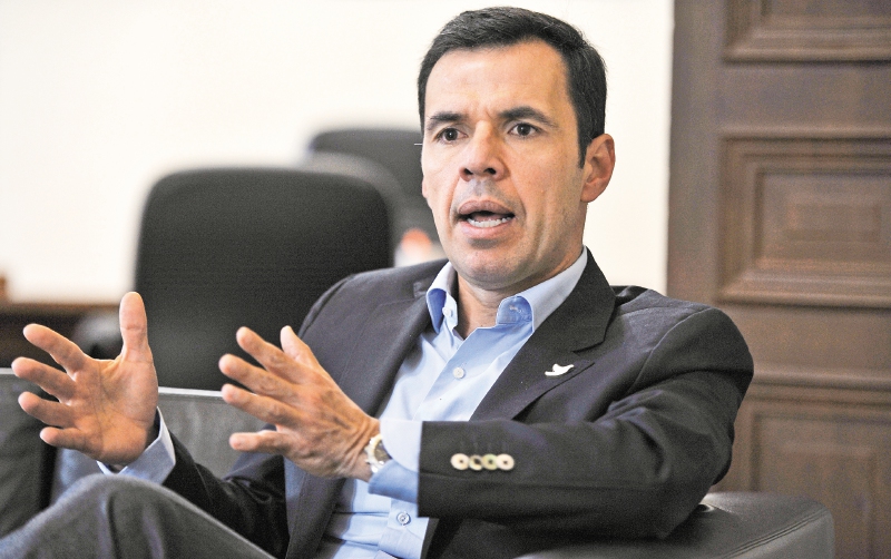 Le pedimos al nuevo Congreso que avance en reformas para la paz aún pendientes: Mininterior