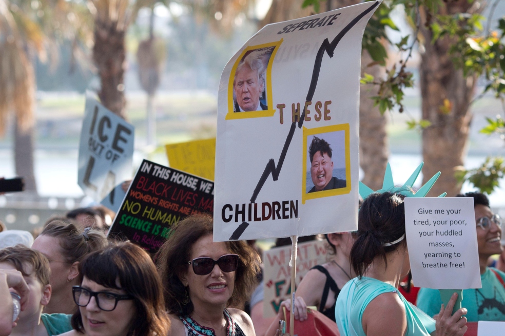 La separación con sus padres puede ser un trauma para niños inmigrantes, según psiquiatra