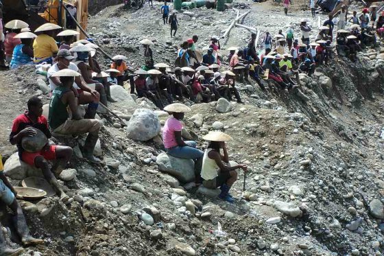 Ofensiva de la Fiscalía contra la minería ilegal de oro