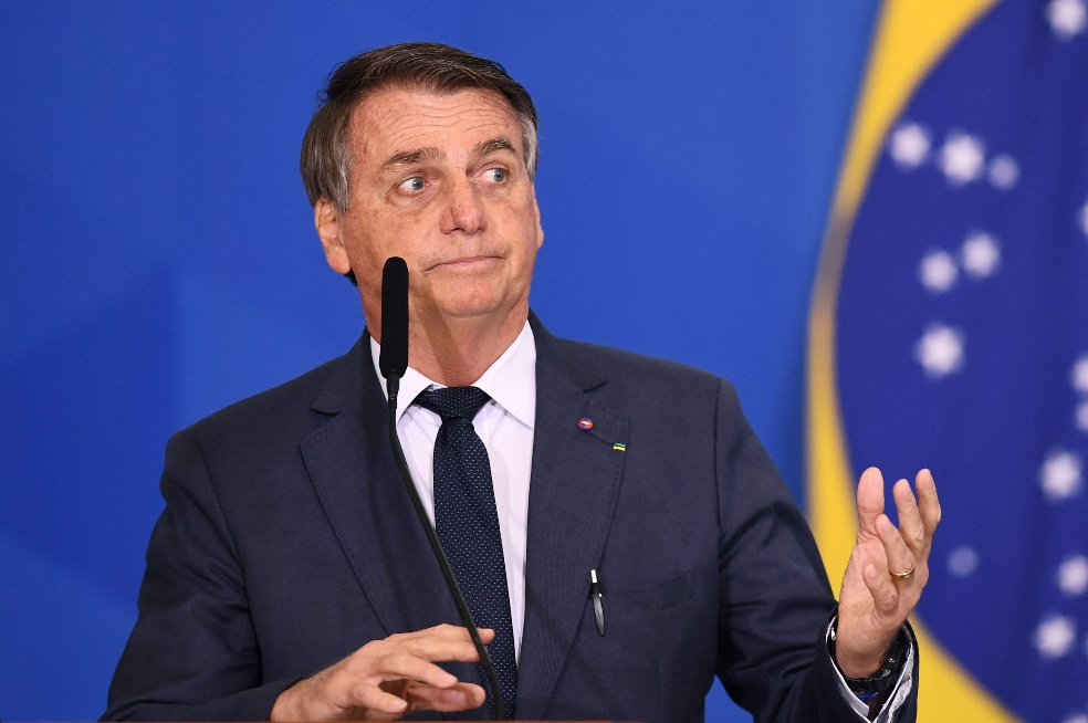 Jair Bolsonaro insiste en cuestionar sistema de voto electoral en Brasil