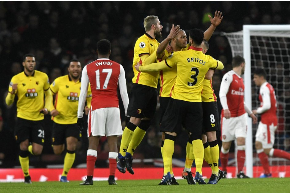 Los goles de la victoria fueron obra de Younes Kaboul y Troy Deeney. / EFE