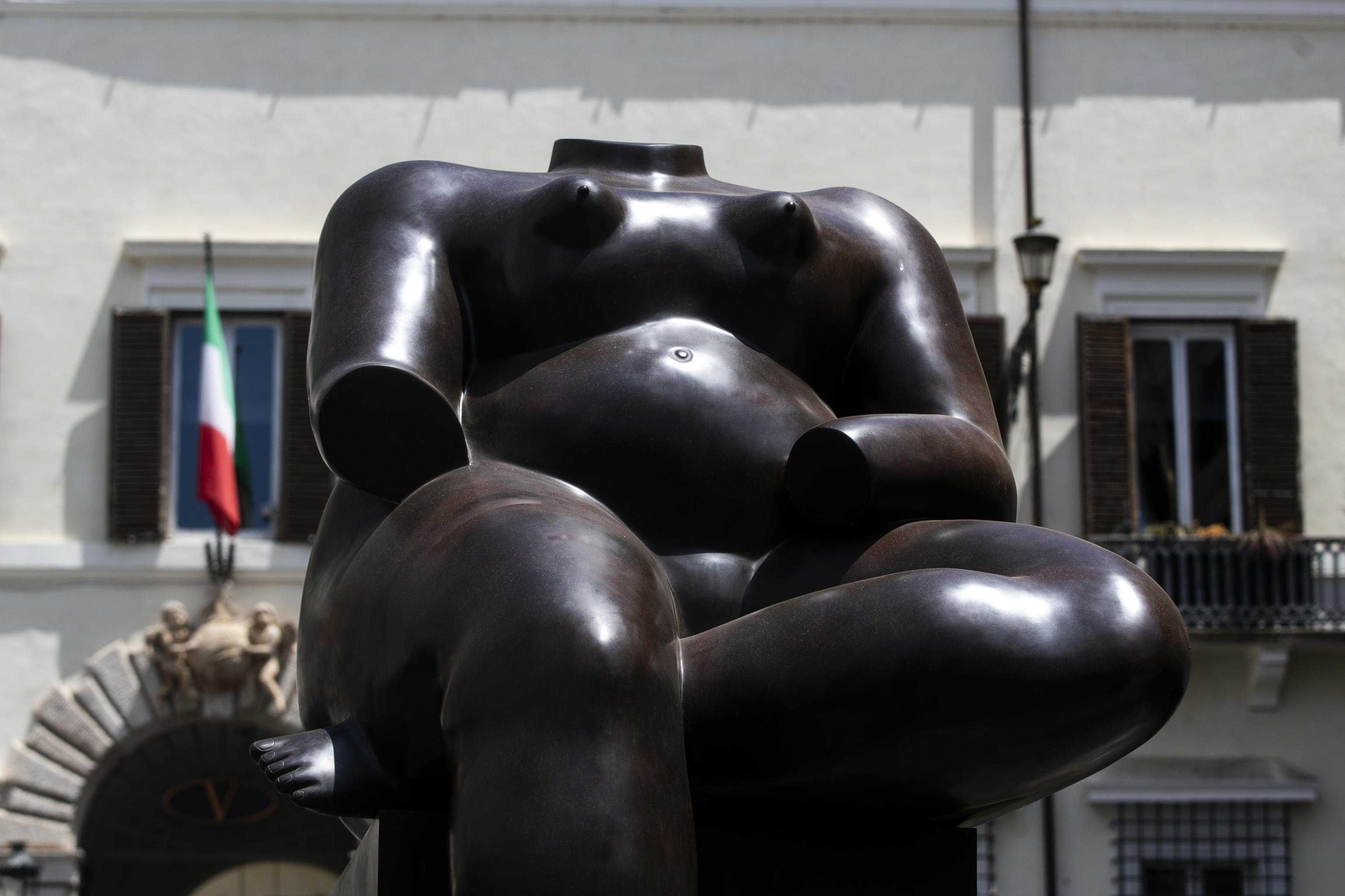 Rome (Italy), 09/07/2024.- The 'Donna seduta', a work by Fernando Botero (1932 - 2023) is exhibited in the 'Botero in Rome' exhibition, in Rome, Italy, 09 July 2024. From 10 July to 01 October the Terrazza del Pincio, Piazza del Popolo, Largo San Carlo, Piazza di San Lorenzo in Lucina, Piazza Mignanelli, and Piazza San Silvestro will host for the first time 8 monumental sculptures by Fernando Botero, the Colombian artist recognized for its iconic voluminous figures. (Italia, Roma) EFE/EPA/ANGELO CARCONI