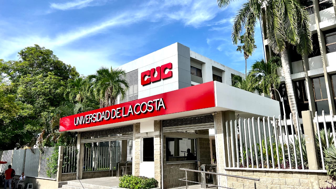 Universidad de la Costa: faro de innovación en la educación superior colombiana