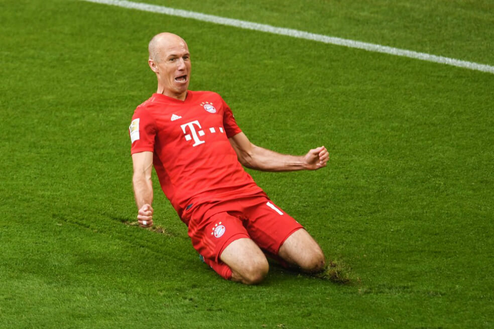 Arjen Robben pone fin a su carrera como futbolista profesional