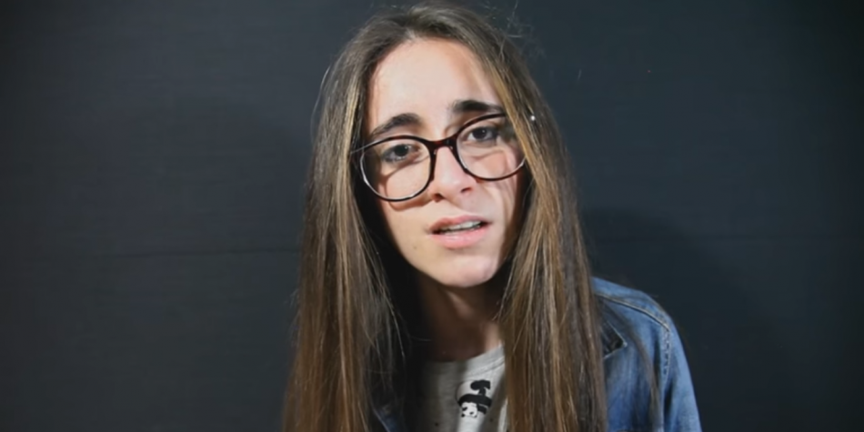 Un corto de 5 minutos compila 100 comentarios machistas que las mujeres escuchan desde niñas