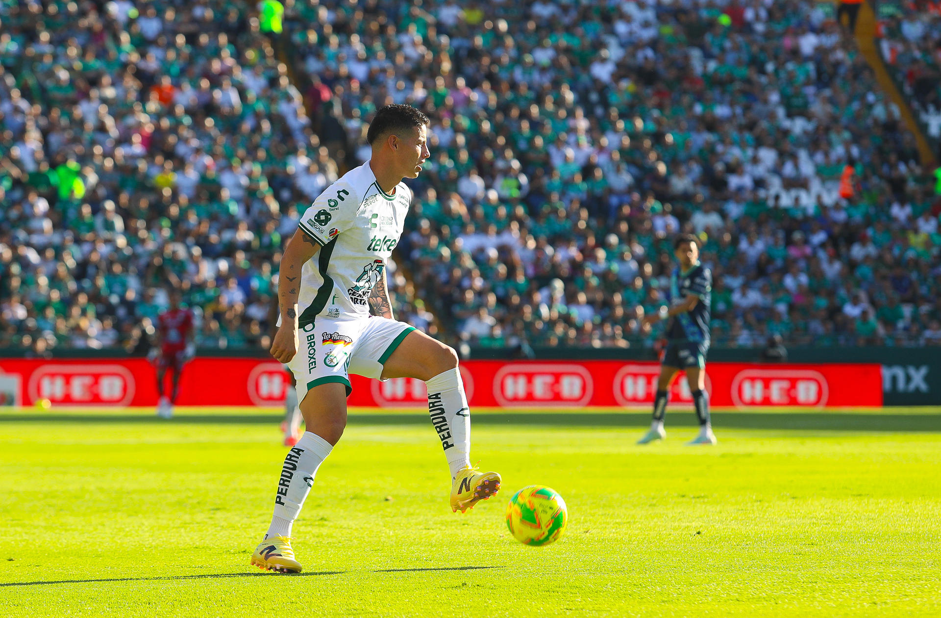 El León de James Rodríguez sumó victoria clave para los playoffs: así va la tabla