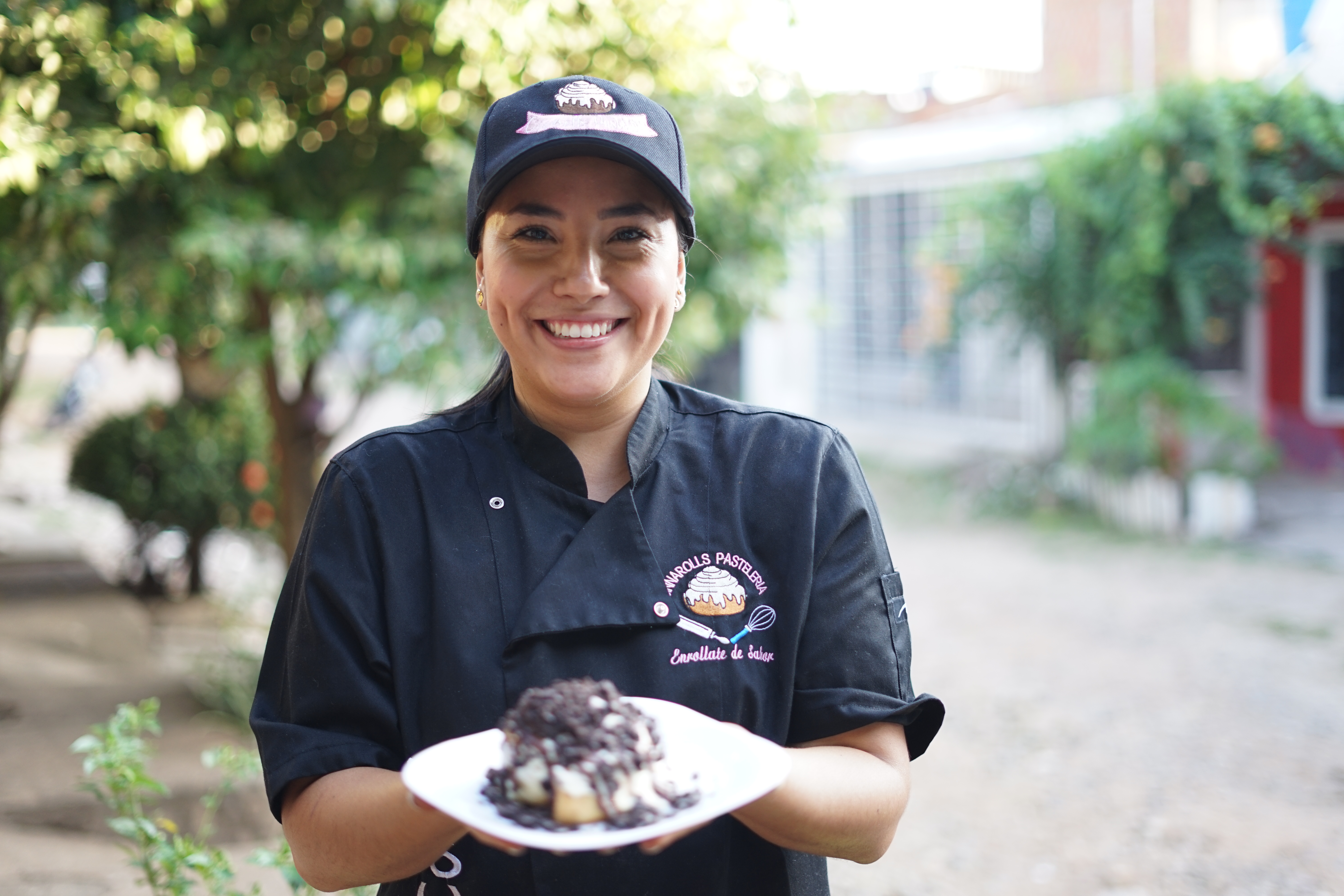 Una pastelería especializada en panecillos endulzados con canela y caramelo