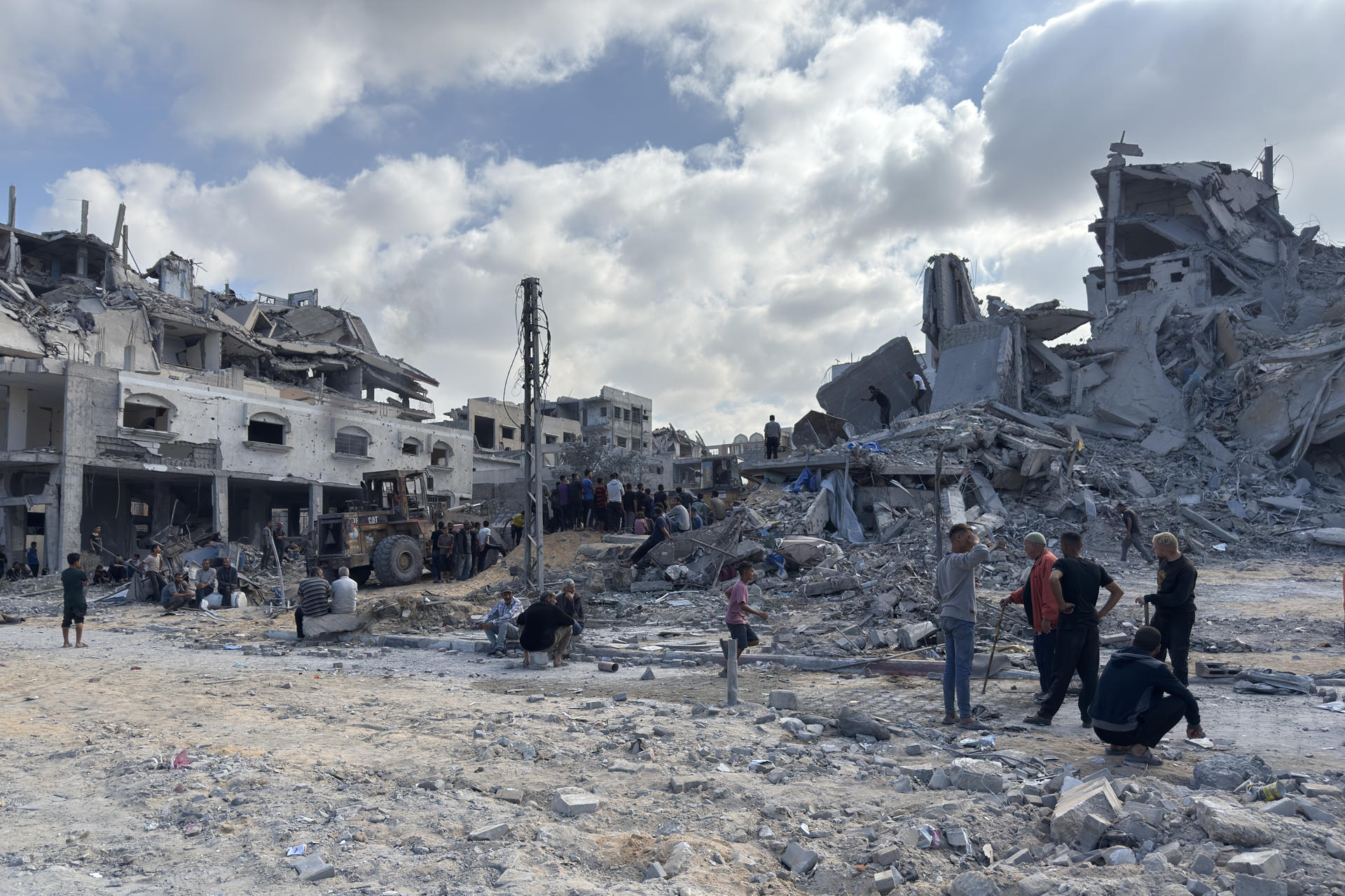 Se acerca el invierno y los desplazados de Gaza siguen sin techo