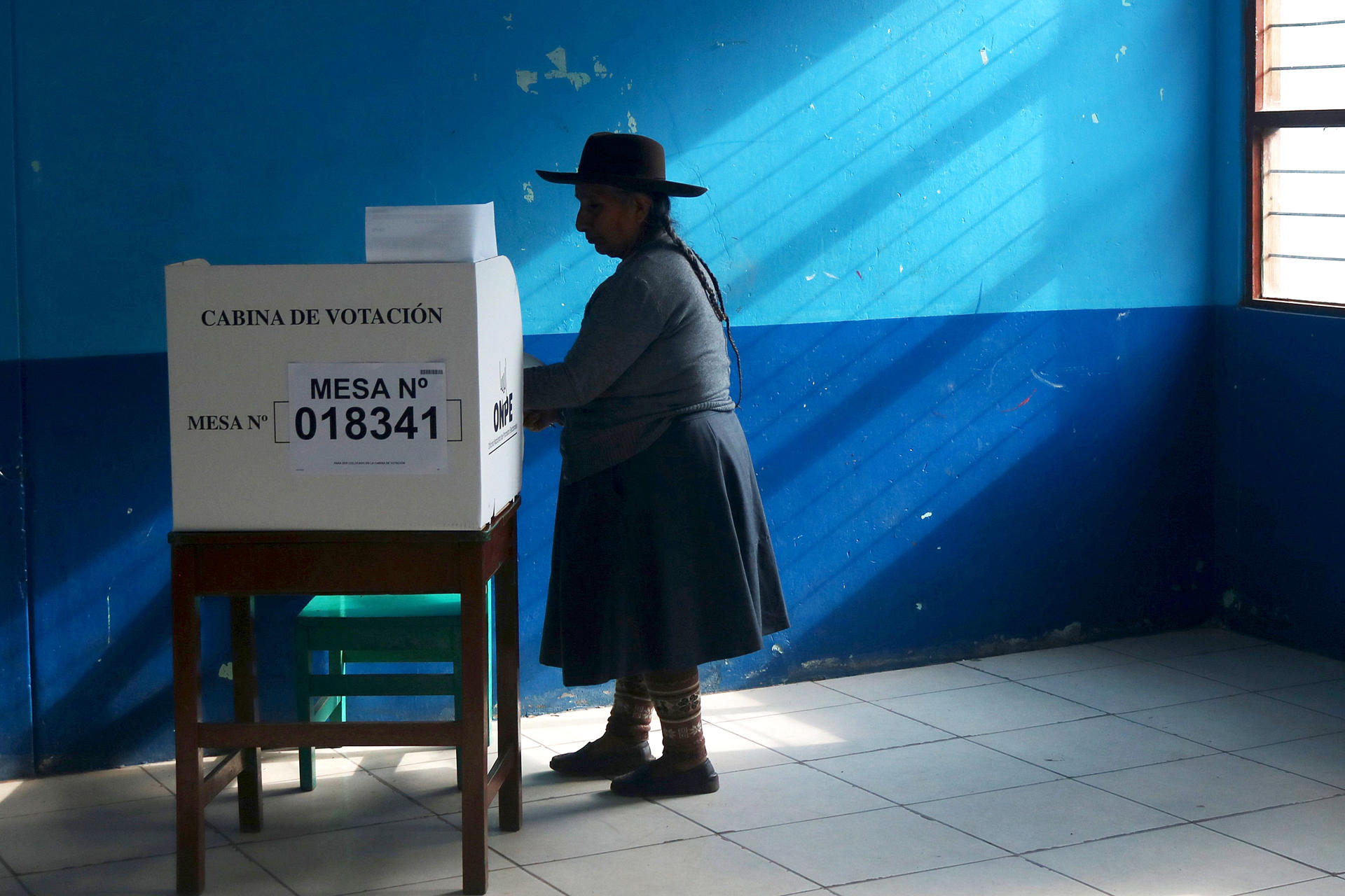 Elecciones en Perú: 35 candidatos se disputan ser el noveno presidente en 10 años