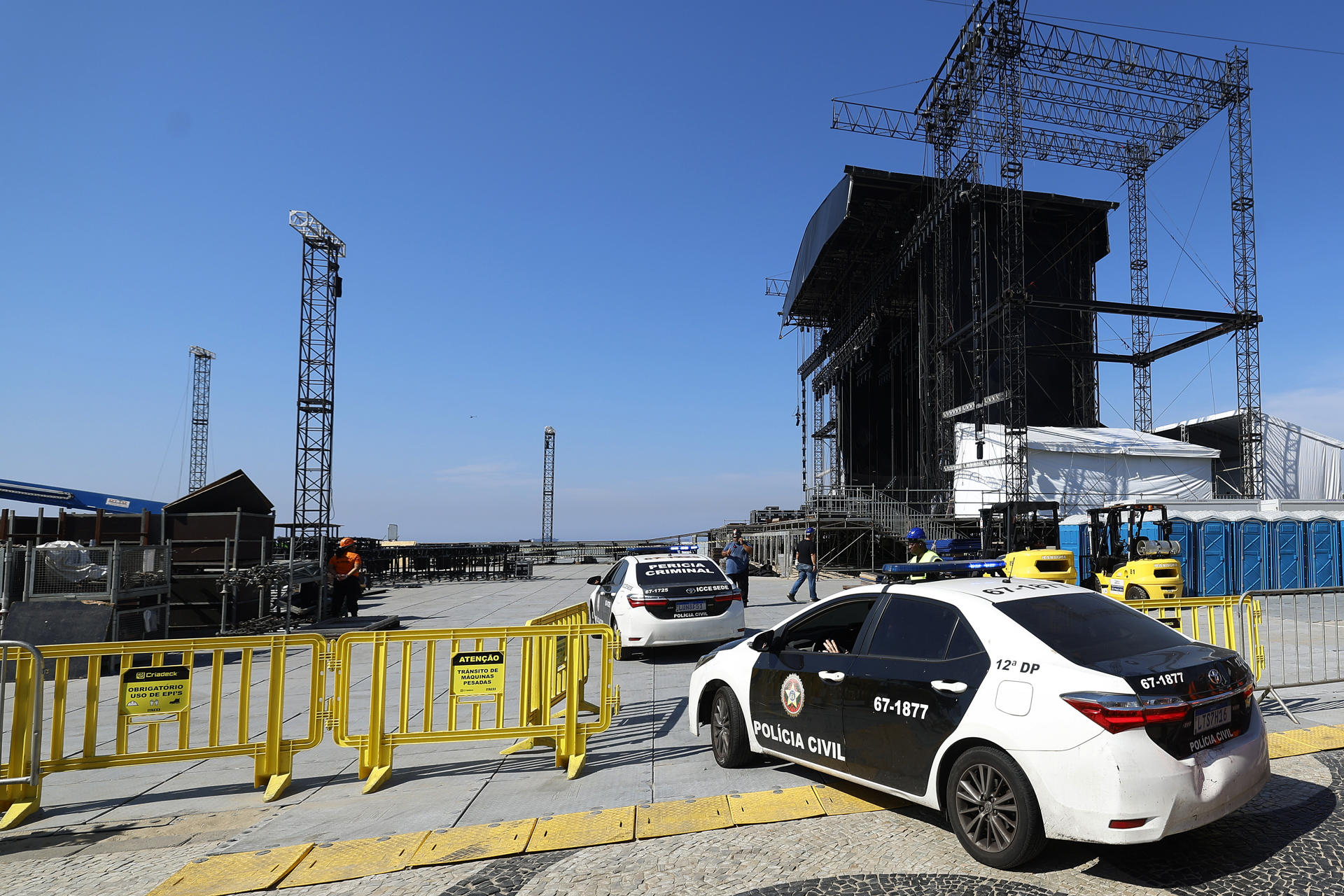 Un trabajador muere en accidente durante montaje de show de Shakira en Rio de Janeiro